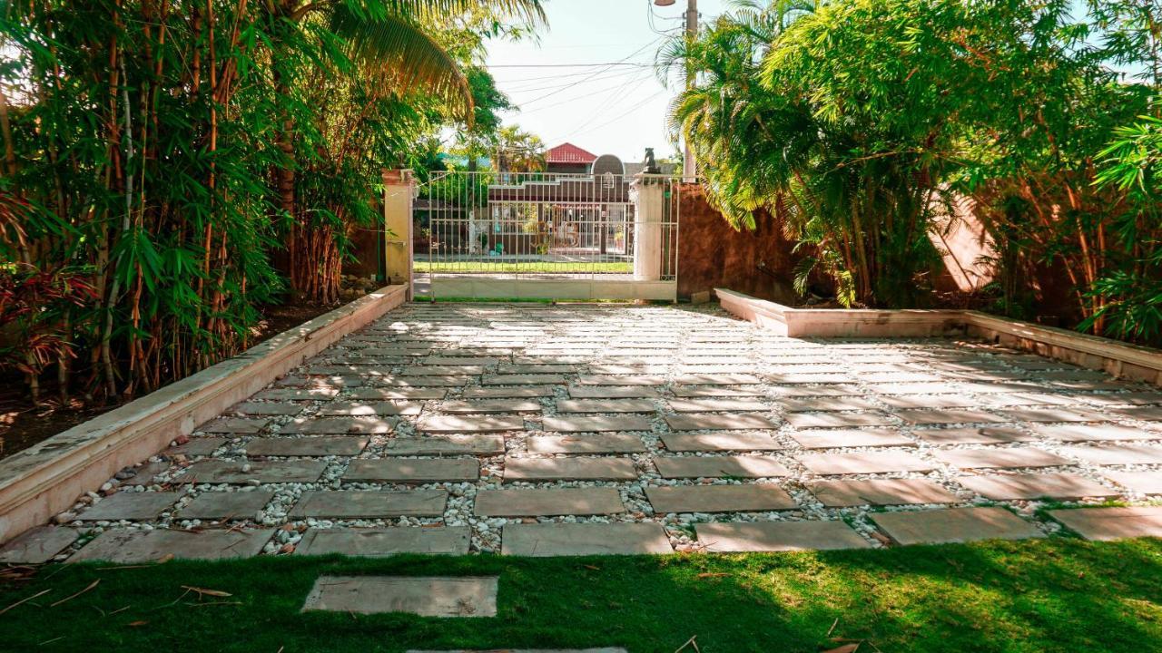 Villa Los Aguiluchos Chetumal Extérieur photo
